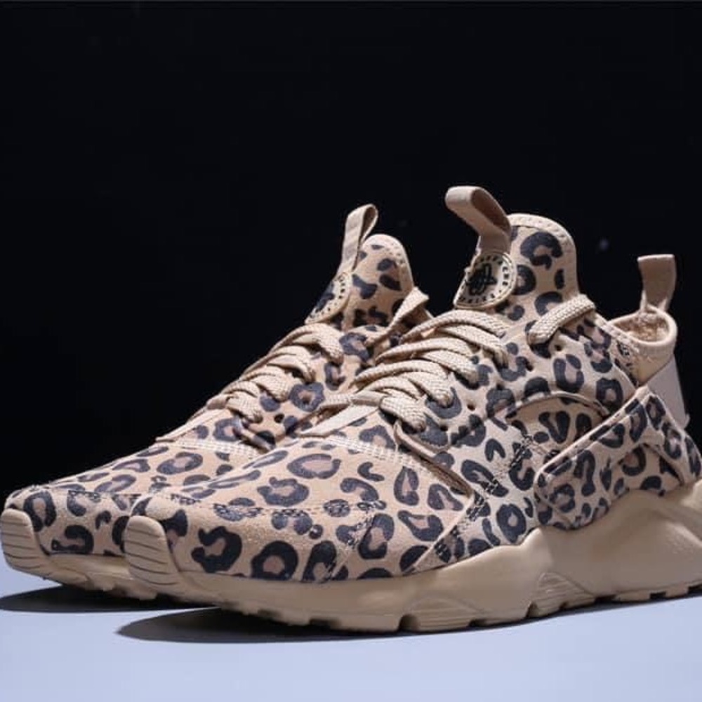 Nike cheetah print